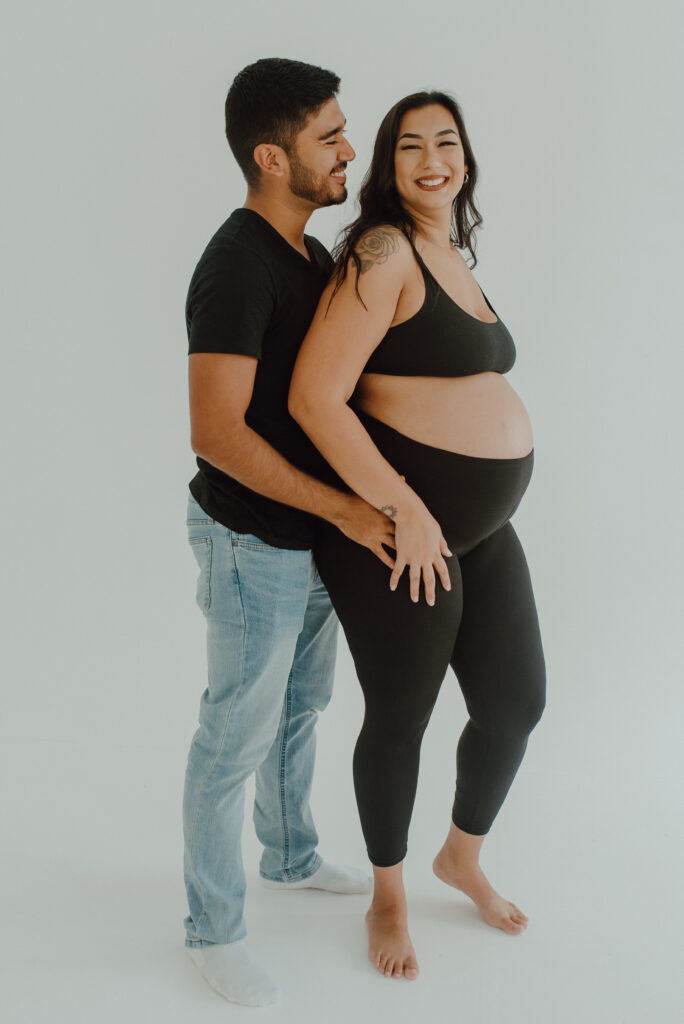 Winter Park Maternity Session at The Visuals