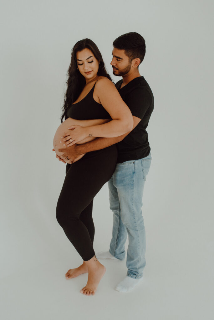 Winter Park Maternity Session at The Visuals