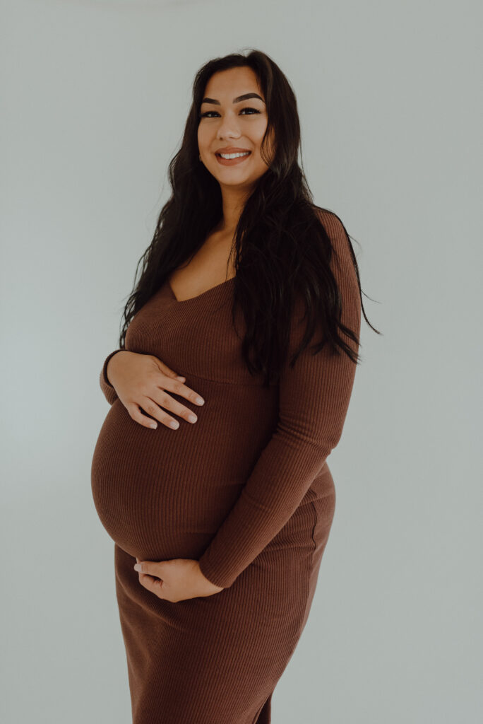 Winter Park Maternity Session at The Visuals